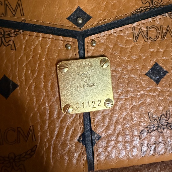 MCM Cognac Visetos Zip around Wallet - Picture 4 of 16
